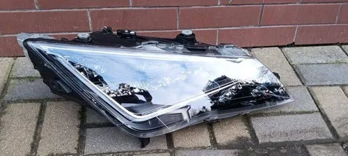 90112749 Seat Leon (5F) Headlight/headlamp
