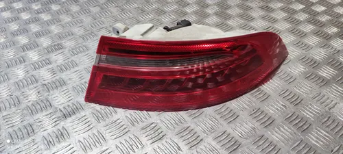 19733702 Jaguar XE Rear/tail lights