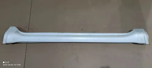 1VN71TRMAC Jeep Grand Cherokee Sill