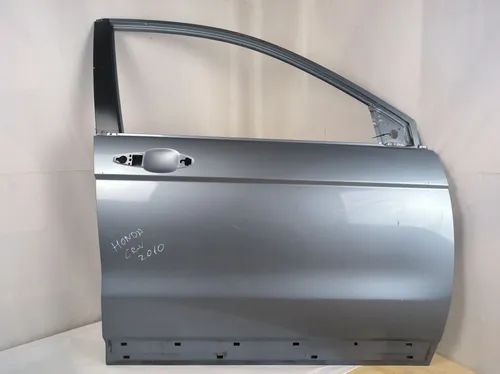 67010SWWE00ZZ Honda CR-V Front door