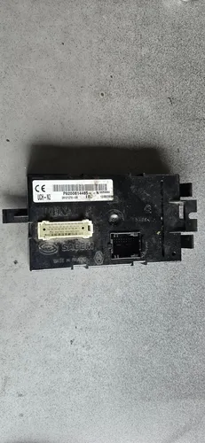 P8200814465N Opel Vivaro Comfort/convenience module