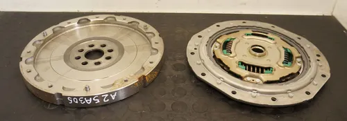 3H300336 Toyota RAV 4 (XA50) Torque converter