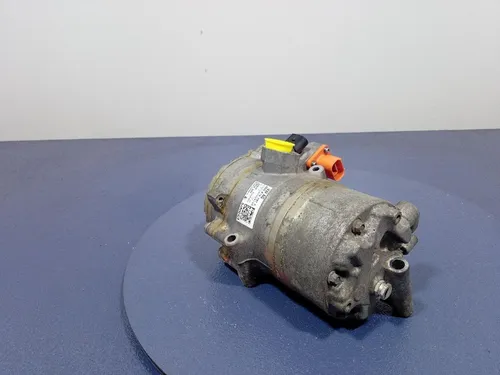 4G0816797A Porsche Panamera (970) Air conditioning (A/C) compressor (pump)