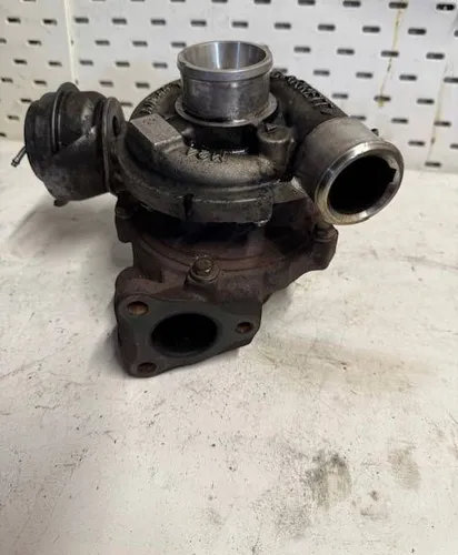 282012A800 Hyundai i40 Turbo