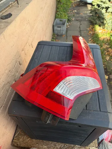 31395928 Volvo V60 Rear/tail lights