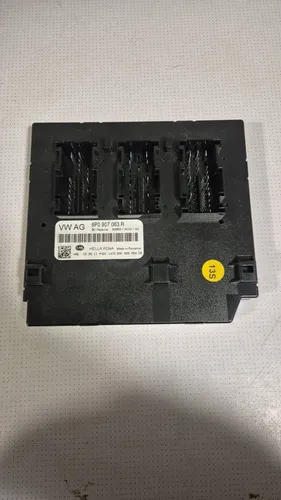 8P0907063R Audi A3 S3 8P Comfort/convenience module