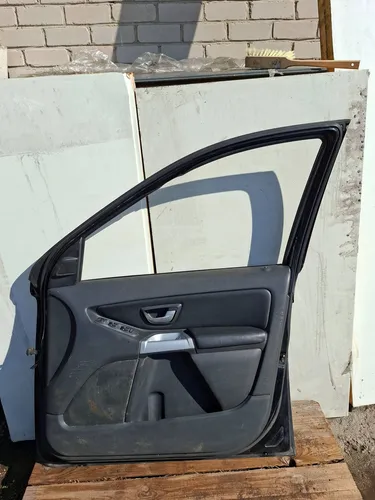03W342 Volvo XC90 Front door