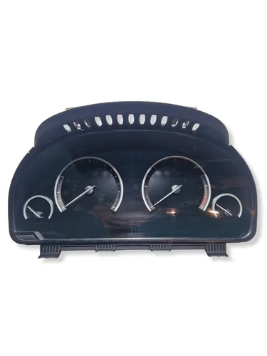 17388410 BMW 5 F10 F11 Speedometer (instrument cluster)
