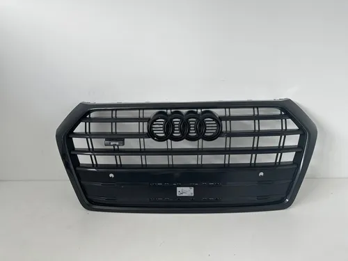 80A853651F Audi Q5 SQ5 Front grill