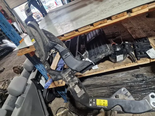 GX739H722AA Jaguar XE Radiator support slam panel
