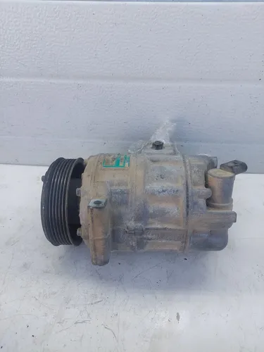 8675F Volkswagen Caddy Air conditioning (A/C) compressor (pump)