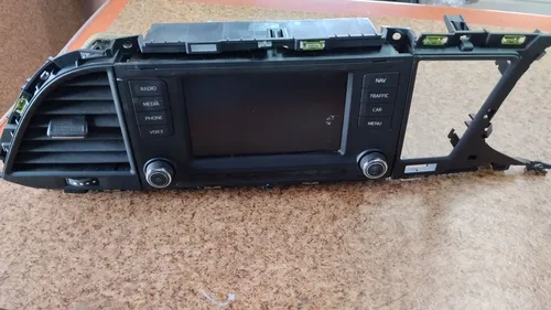 5F0035858A Seat Leon (5F) Radio/CD/DVD/GPS head unit