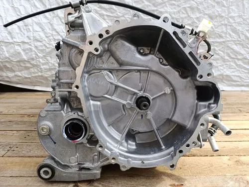 2CH123 Toyota Yaris XP210 Automatic gearbox