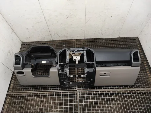 FL3B1504326A Ford F150 Dashboard