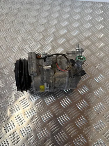890062 Volvo XC60 Air conditioning (A/C) compressor (pump)