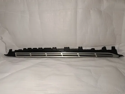 BMW X7 G07 Sill