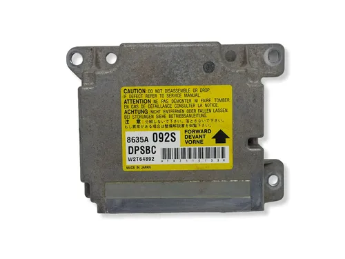 W2T64892 Mitsubishi Pajero Airbag control unit/module