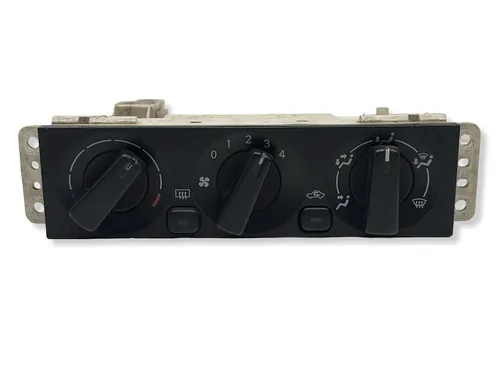 MR460015 Mitsubishi Pajero Climate control unit