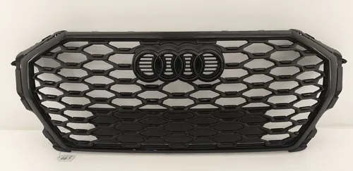 83F853651B Audi Q3 F3 Front grill