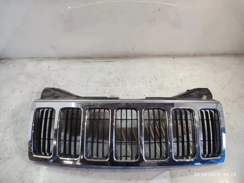 55157458AA Jeep Grand Cherokee (WK) Front grill