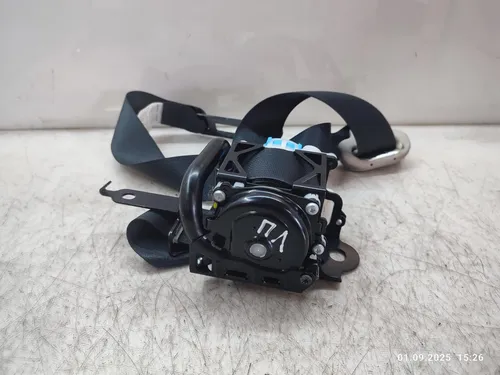 0541062 Mazda CX-5 Front seatbelt