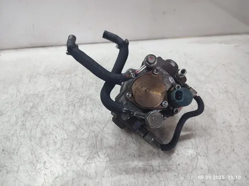 SH0113800B Mazda CX-5 Fuel injection high pressure pump