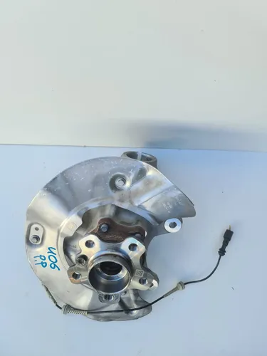 6890172 BMW 2 Active Tourer U06 Front wheel hub spindle knuckle