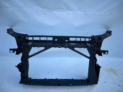 8Y0805588 Audi A3 8Y Radiator support slam panel