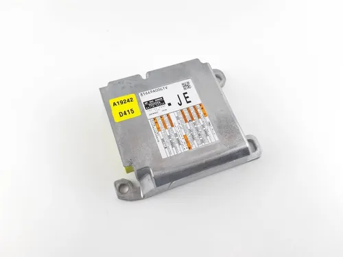 8917042C50 Toyota RAV 4 (XA50) Airbag control unit/module