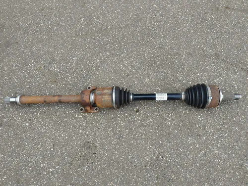 T1TE011M1 Honda CR-V Front driveshaft