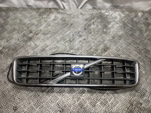 3069551 Volvo XC90 Front bumper upper radiator grill