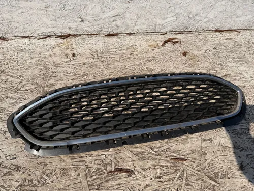 H1BB8200A Ford Fiesta Front grill