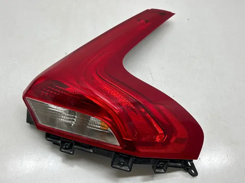 31395845 Volvo V40 Cross country Rear/tail lights