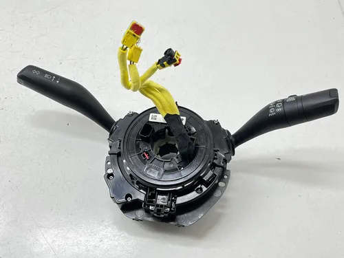 10525523 Chrysler Pacifica Wiper turn signal indicator stalk/switch