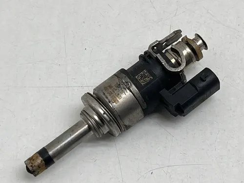 94611012830 Porsche Macan (95B) Fuel injector