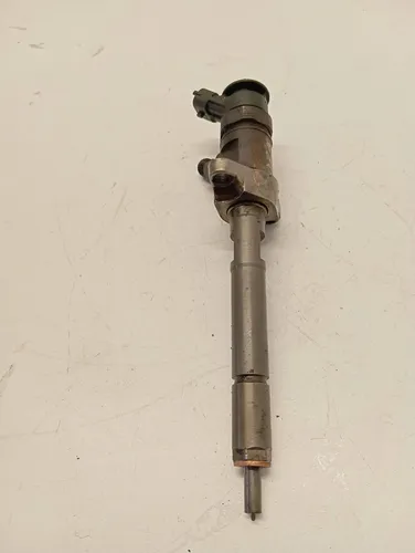 04451103LL Peugeot Partner Fuel injector