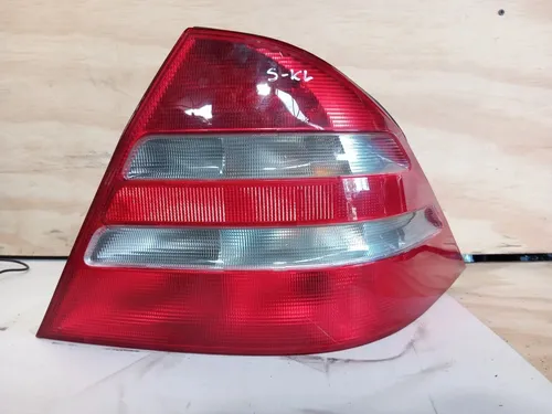 Mercedes-Benz S W220 Rear/tail lights