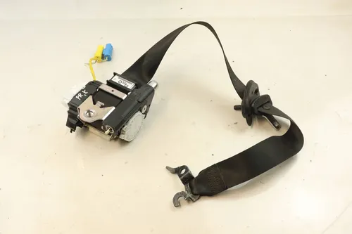 2991283 BMW X1 E84 Front seatbelt