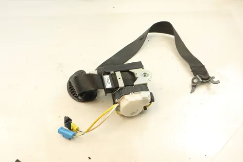 2991283 BMW X1 E84 Front seatbelt