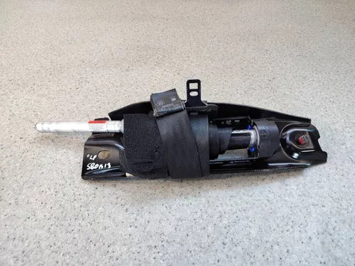39818791 Volvo S80 Front seatbelt