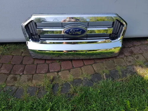 EB3B8350A Ford Ranger Front bumper upper radiator grill