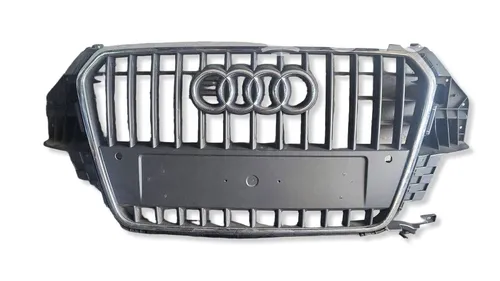 8U0853653H Audi Q3 8U Front grill