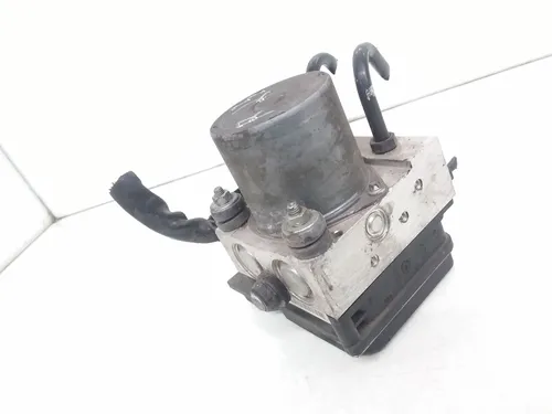 8E0910517AP Audi A4 S4 B7 8E 8H ABS Pump