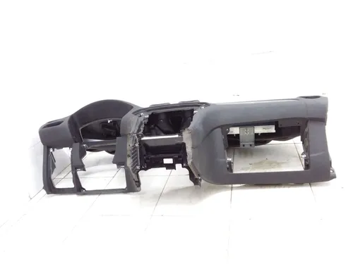 7S71A047A30AE Ford Mondeo MK IV Dashboard