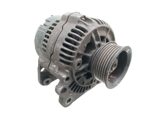 028903027B Volkswagen Transporter - Caravelle T4 Generator/alternator