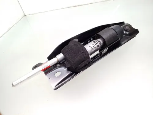 6069365 Volvo V70 Front seatbelt
