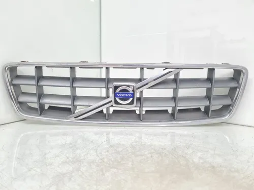08693623 Volvo XC70 Front bumper upper radiator grill