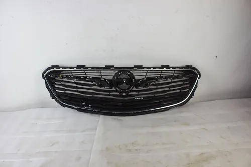 13491195 Opel Insignia B Front bumper upper radiator grill