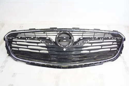 551004542 Opel Insignia B Front bumper upper radiator grill