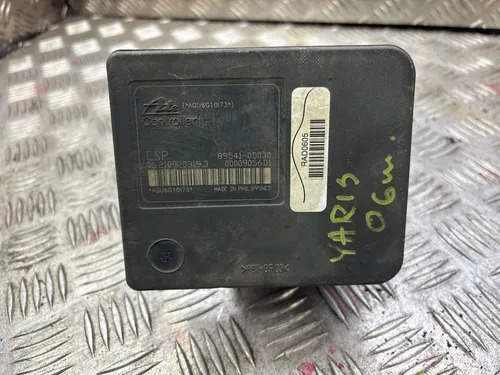 895410D030 Toyota Yaris ABS Pump